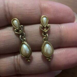 Vintage Gold and Pearl Dangle Earrings